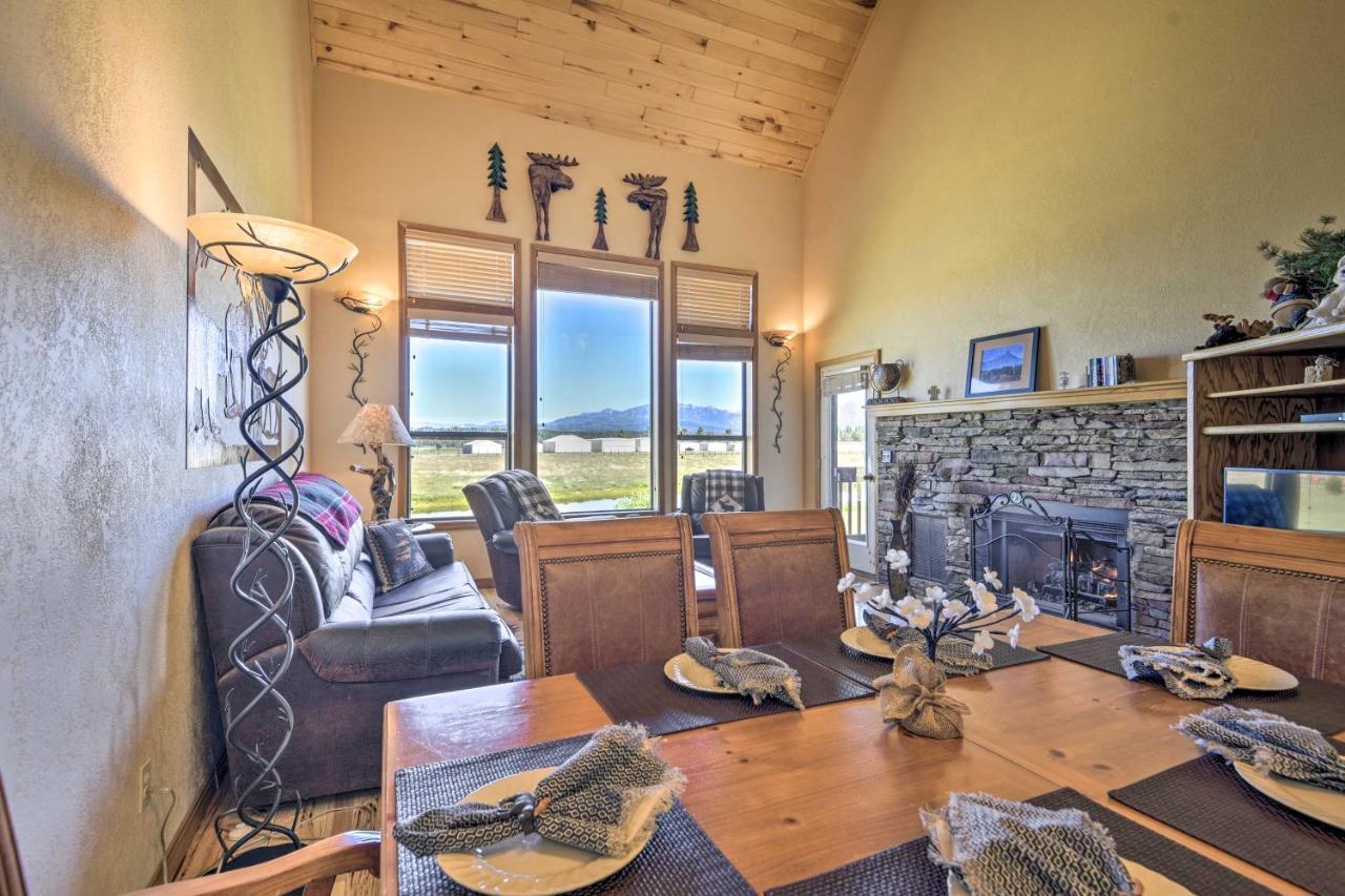 Pagosa Springs Townhome With View Hike And Fish! 외부 사진